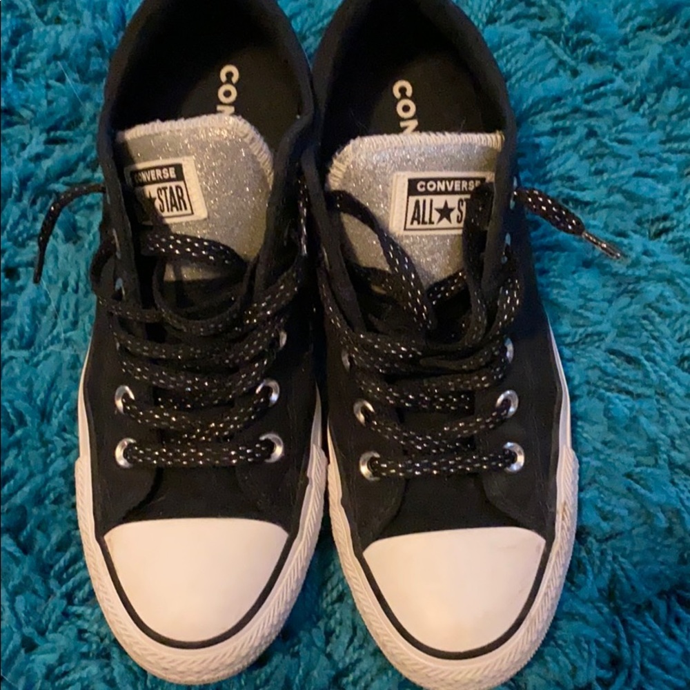 Converse. Wore a few times